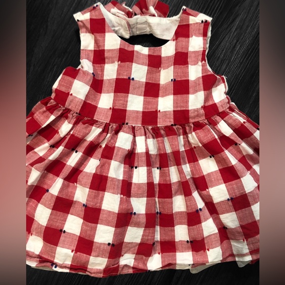 The Children's Place Red & White Checkered Design Baby Girl Dress size 6-9 month - Picture 3 of 7